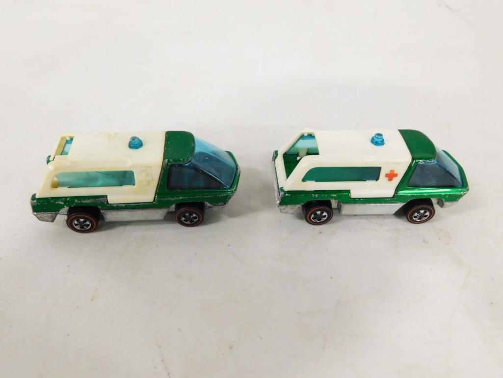 2 Hot Wheels Redline 1970 Heavy Weights Ambulance - Green (1 of 5)