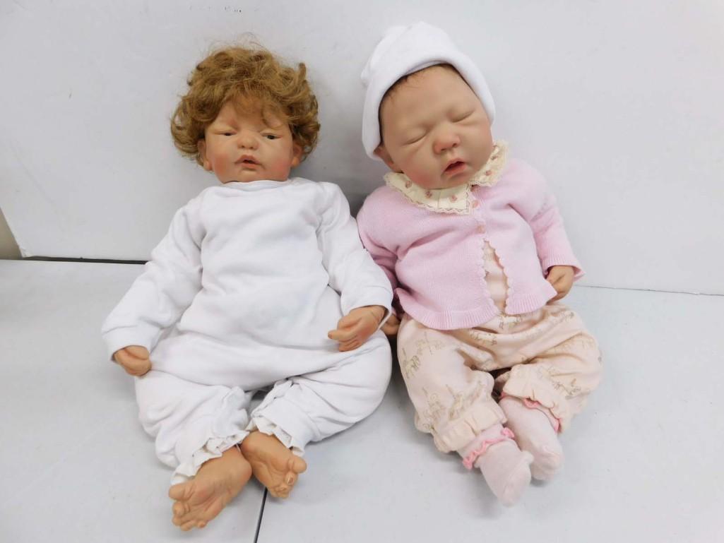 Ashton Drake Pearl Sleeping So Truly Real Vinyl and Cloth Weighted 19" Baby Doll by Maribel: Ashton Drake Pearl Sleeping So Truly Real Vinyl and Cloth Weighted 19" Baby Doll by Maribel Villanova. Clean and redressed. Ashton Drake Sandi McAslan OOAK (one of a kind) 18" Fairy Artist vin