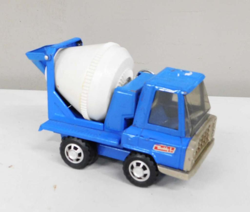 Vintage Buddy L Small Cement Mixer Truck: Vintage Buddy L Toy Small Cement Mixer Truck Pressed Steel with Plastic