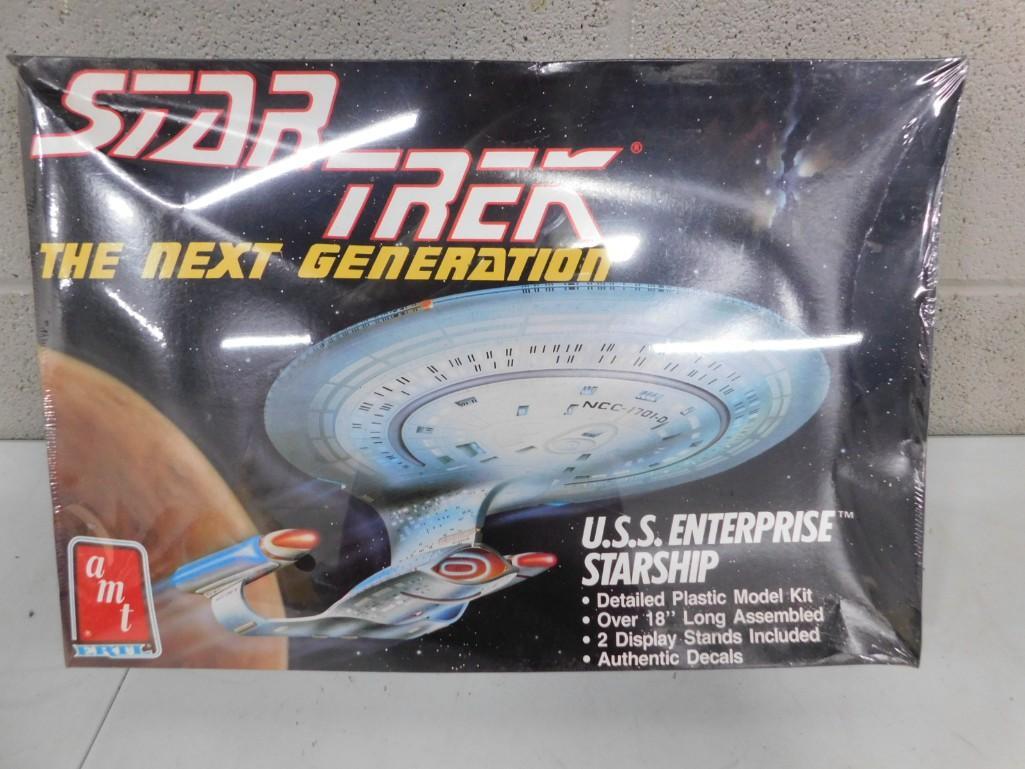 AMT Ertl Star Trek USS Enterprise Starship Model Kit Sealed: AMT Ertl Star Trek The Next Generation USS Enterprise Starship Model Kit Sealed New Old Stock