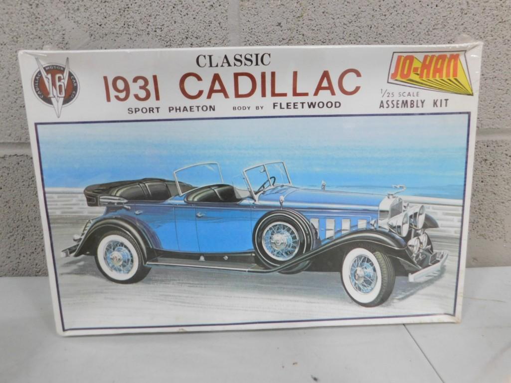 Jo-Han 1/25 Scale Classic 1931 Cadillac Sport Phaeton Fleetwood Model Kit Sealed: Jo-Han 1/25 Scale Classic 1931 Cadillac Sport Phaeton Fleetwood Model Kit New Old Stock Sealed