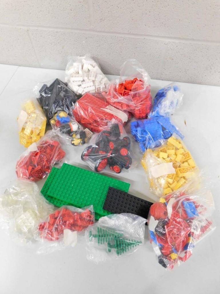 Lot of Lego Pieces, Wheels, etc: Lot of Lego Pieces, Wheels, etc