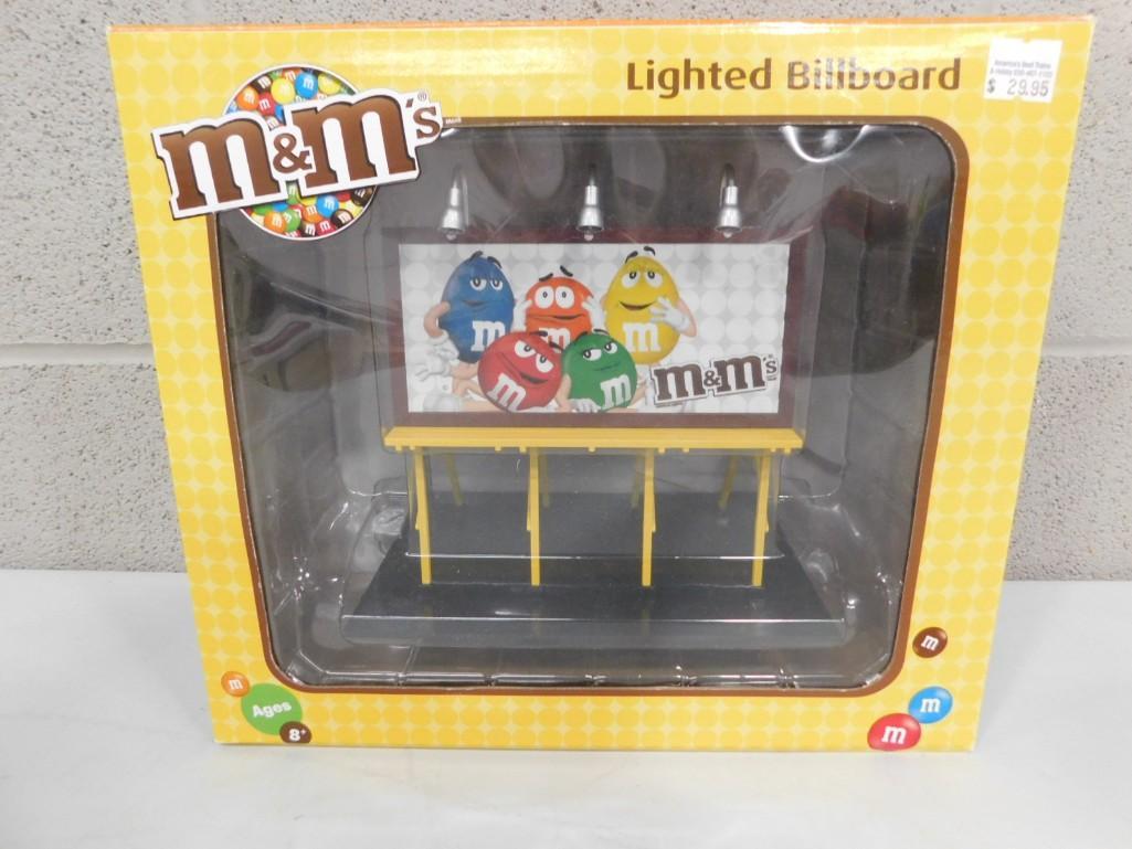 M&M's O Gauge Train Accessory Toy Lighted Billboard New in Box (1 of 4)