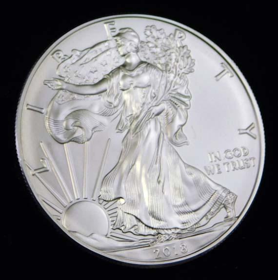 2018 BU American Silver Eagle 1 oz Silver Round (1 of 2)
