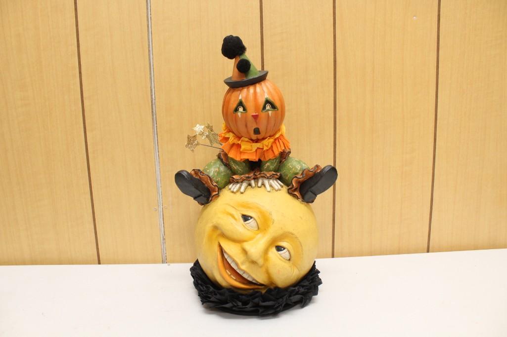 Bethany Lowe Over the Moon Jack 12.25" Pumpkin Head Clown Figure on Moon with Smiling Face: Bethany Lowe Over the Moon Jack 12.25" Pumpkin Head Clown Figure on Moon with Smiling Face