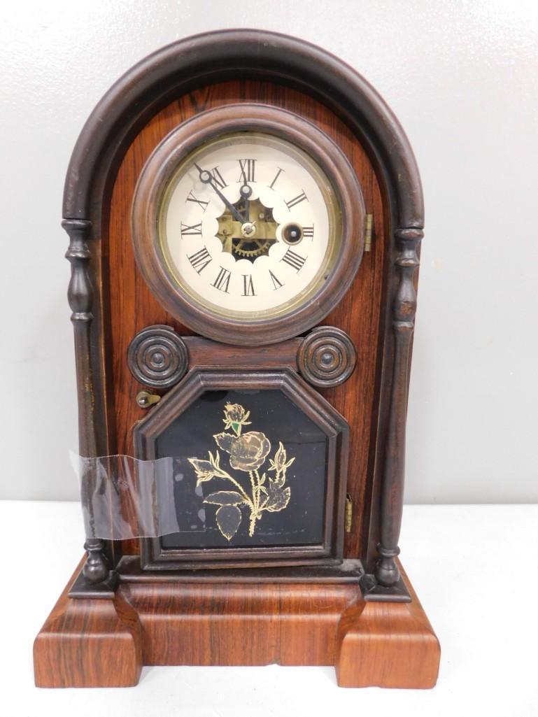 Antique Mantel Clock with Key and Pendulum (1 of 6)