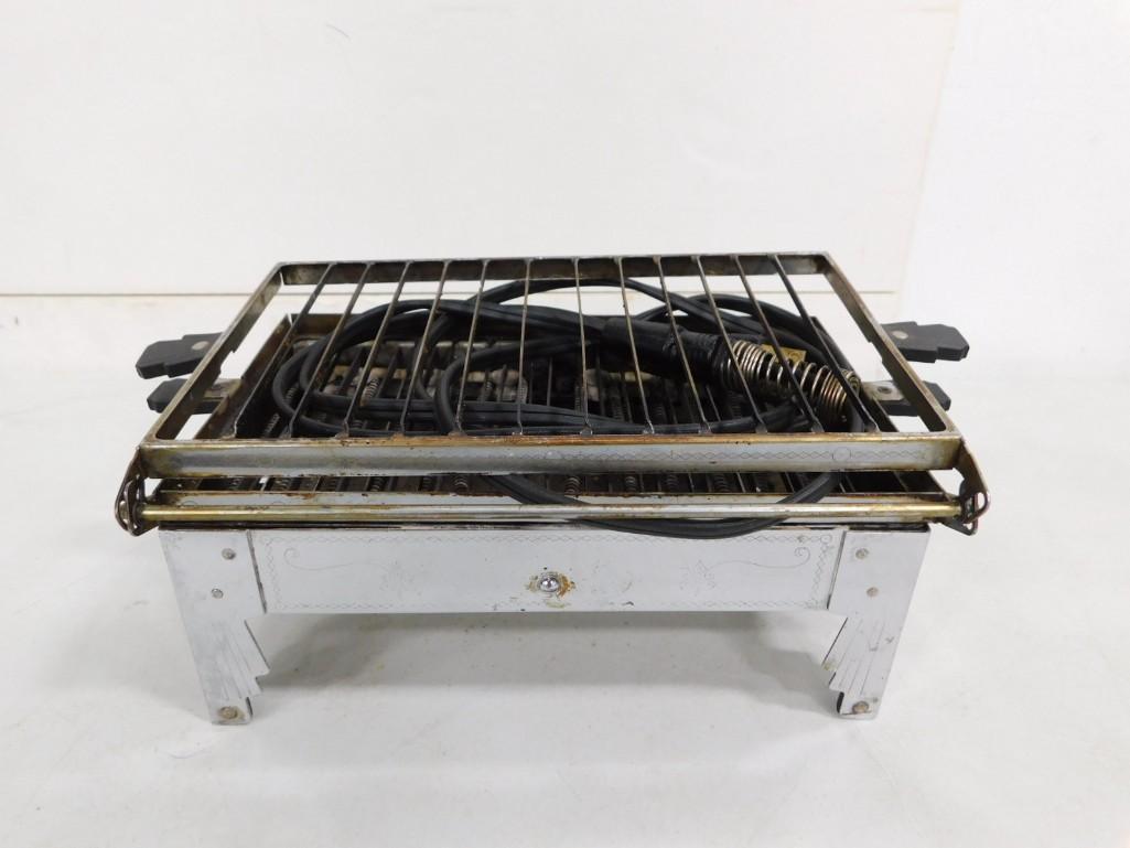 Antique 1922 Sunbeam Toaster: Hard to find antique 1922 Sunbeam Flip Toaster . It heats up.