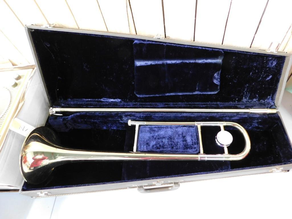 Conn Trombone with Case (1 of 8)