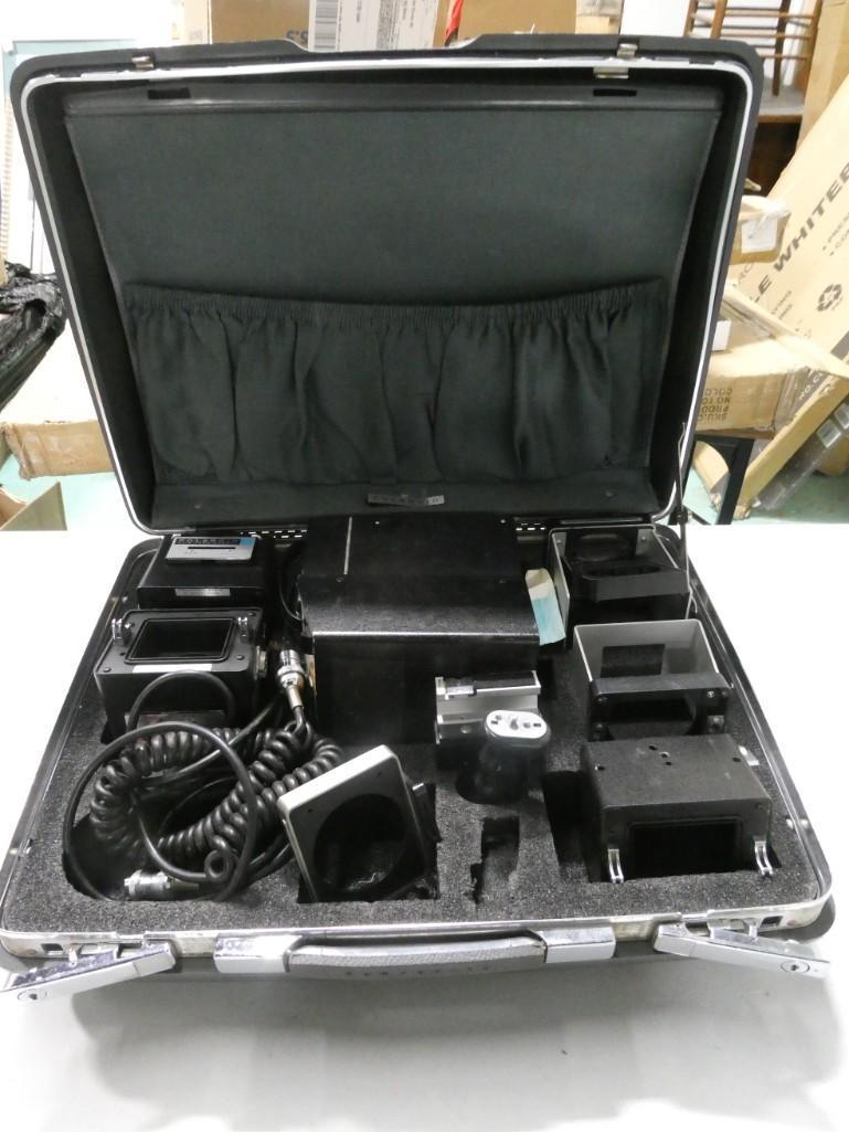 Vintage Polaroid Camera, Case and Accessories (1 of 9)