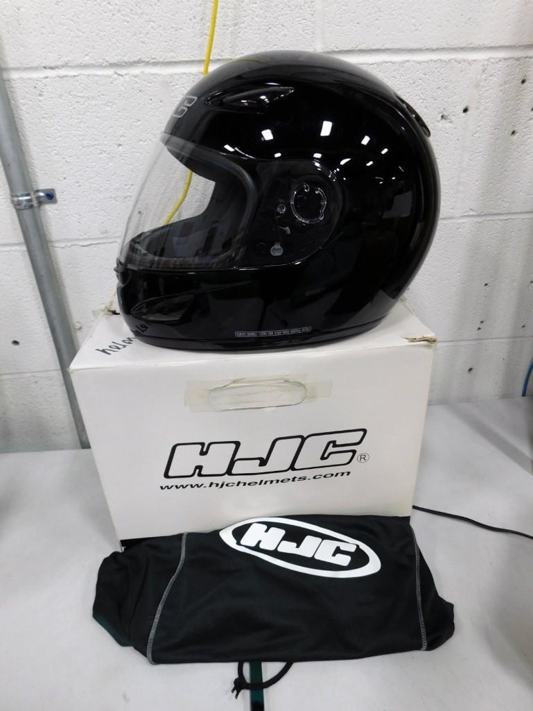 HJC Motorcycle Helmet Size M (1 of 7)
