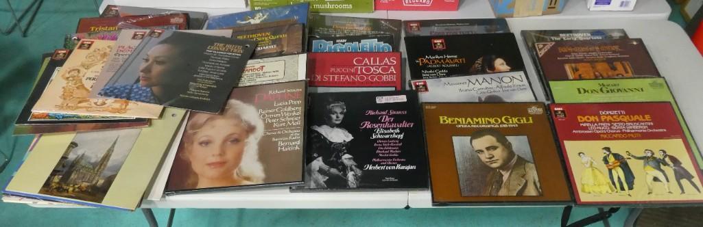Huge Lot of Mostly Classical Vinyl Records and CDs (1 of 5)