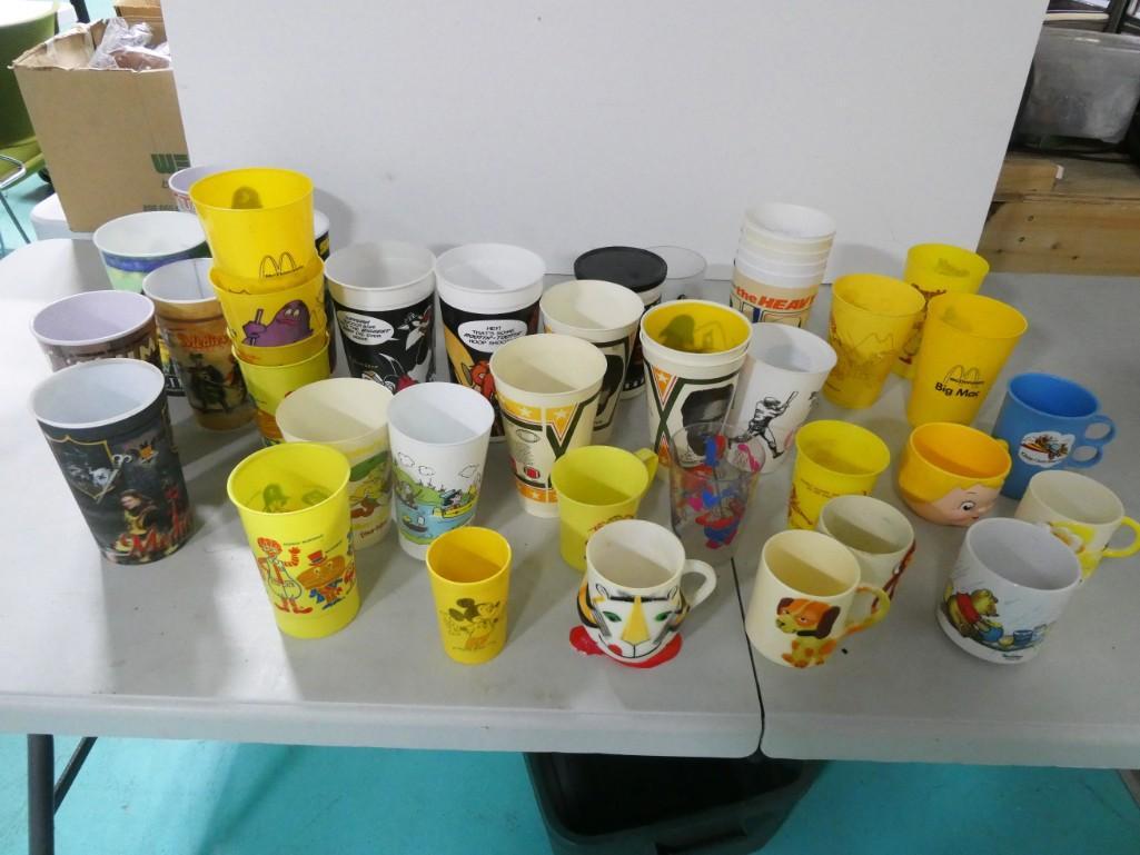 Lot of Vintage Collector Cups incl Peanuts, McDonalds, Tony the Tiger, (1 of 8)