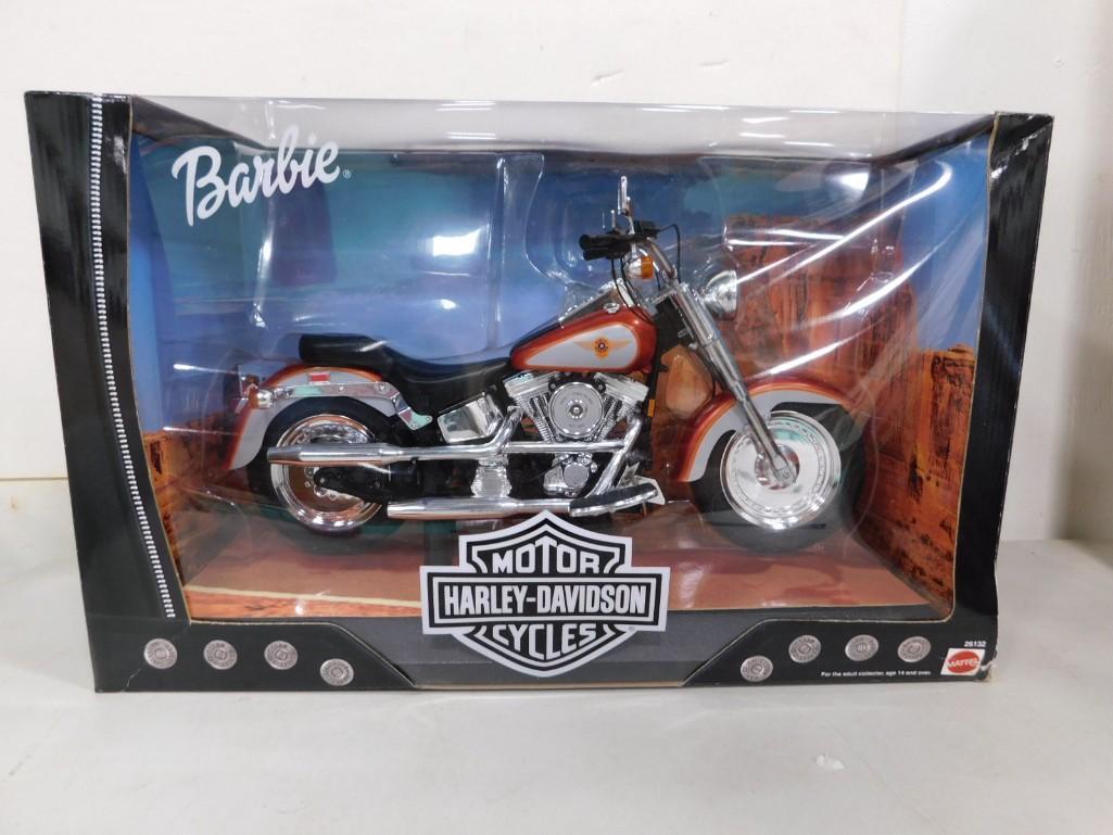 Harley Davidson Barbie Motorcycle New in Box (1 of 5)
