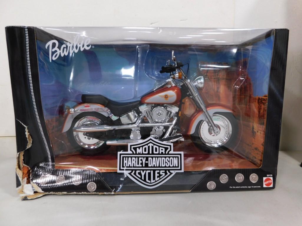 Barbie Harley Davidson Motorcycle New in Box (1 of 5)