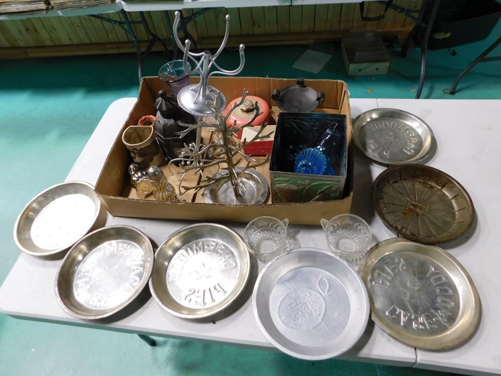 Vintage Advertising Pie Tins incl Mrs Wagner's, Poppin Fresh, Case-Moody, (1 of 7)
