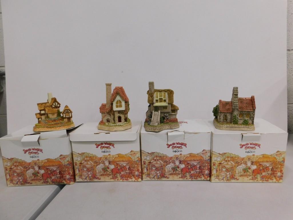 Lot of 4 David Winter Cottages with boxes (1 of 10)