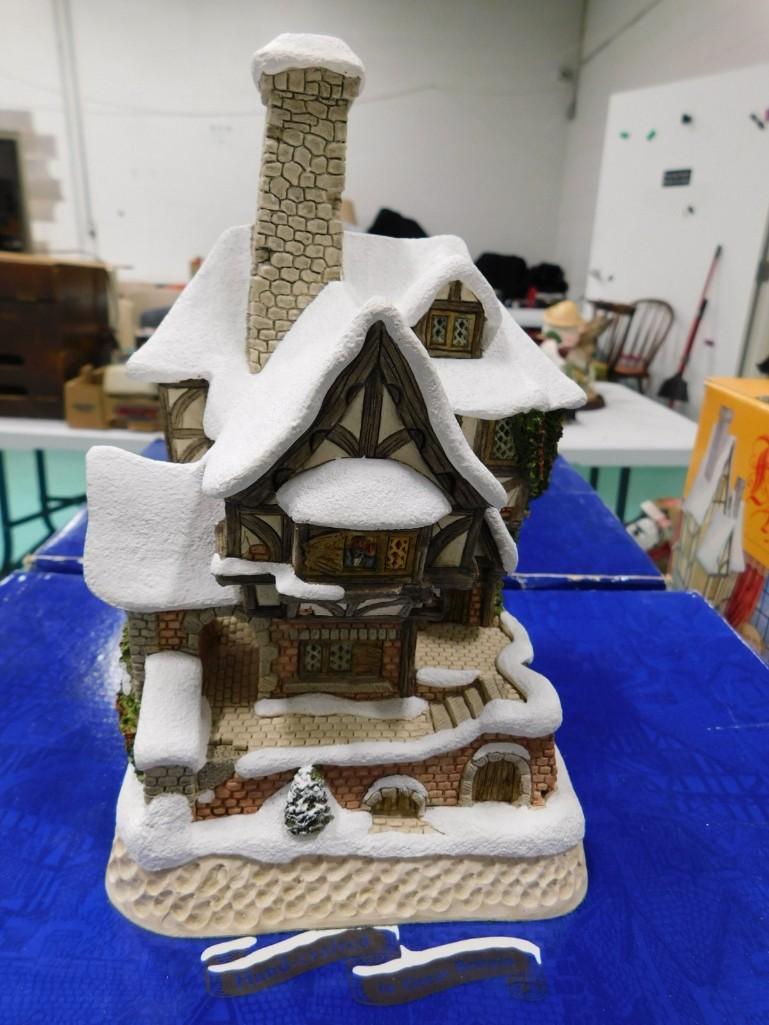 David Winter Cottages Christmas Special 1996 Tiny Tim in Original Box (1 of 5)