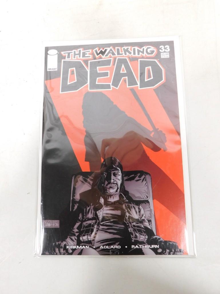 Walking Dead Key Issue #33 Michonne's Revenge on the Governer (1 of 4)