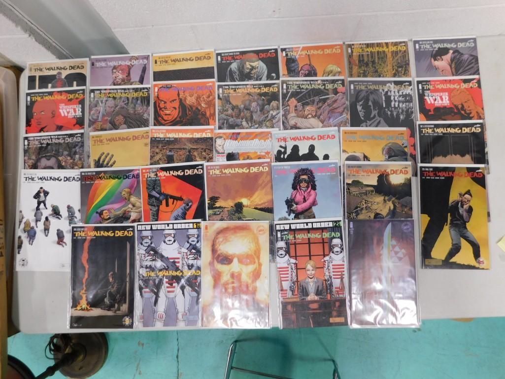 Large Lot of Walking Dead - 33 Comic books (1 of 13)