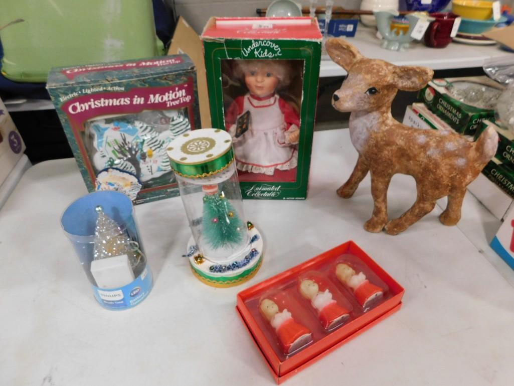 Christmas Collectibles / Decorations Lot (1 of 5)