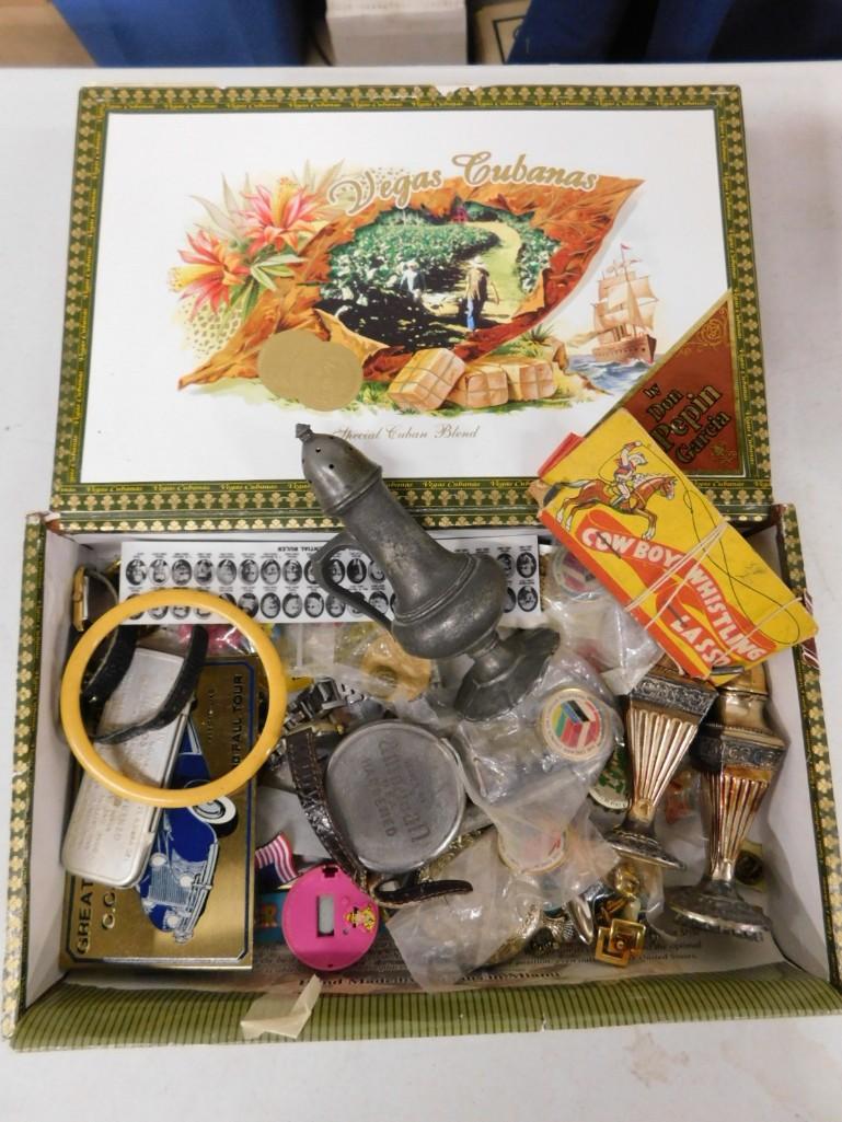 Lot full of vintage smalls including salt and pepper shakers, toys, pins, cigar box: Lot full of vintage smalls including salt and pepper shakers, toys, pins, cigar box