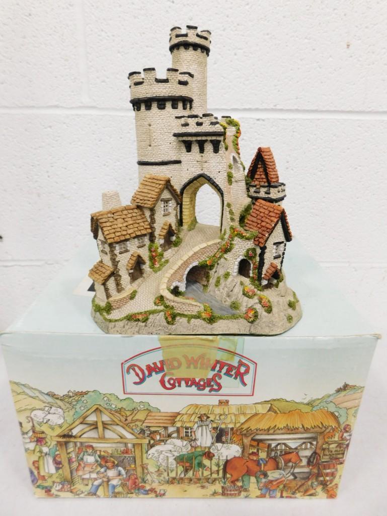 David Winter Cottages Castle Gate 1984 (1 of 5)