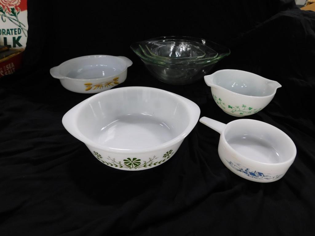 Vintage Glass incl Pyrex Shamrock / Clover, Fire King, Pyrex, Glasbake, etc (1 of 10)