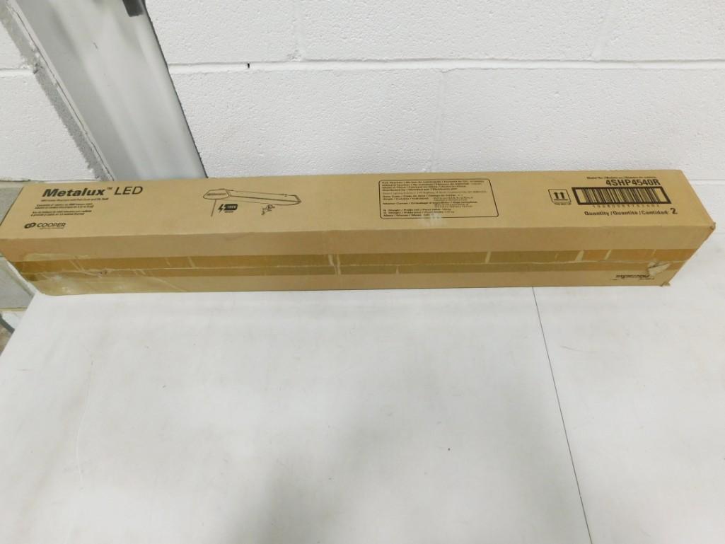 New in Box Metalux LED Shop Light (1 of 4)