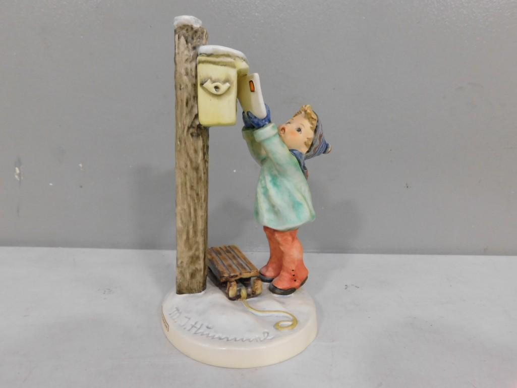 Goebel Hummel Letter to Santa Claus Figurine TMK 5 #340 Approx 7 1/8" (1 of 6)