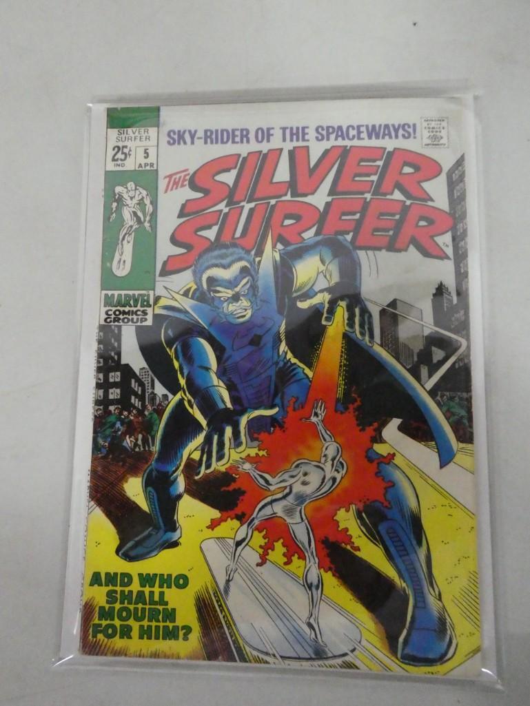 Silver Surfer #5 Comic Book - SS vs. The Stranger (1 of 7)