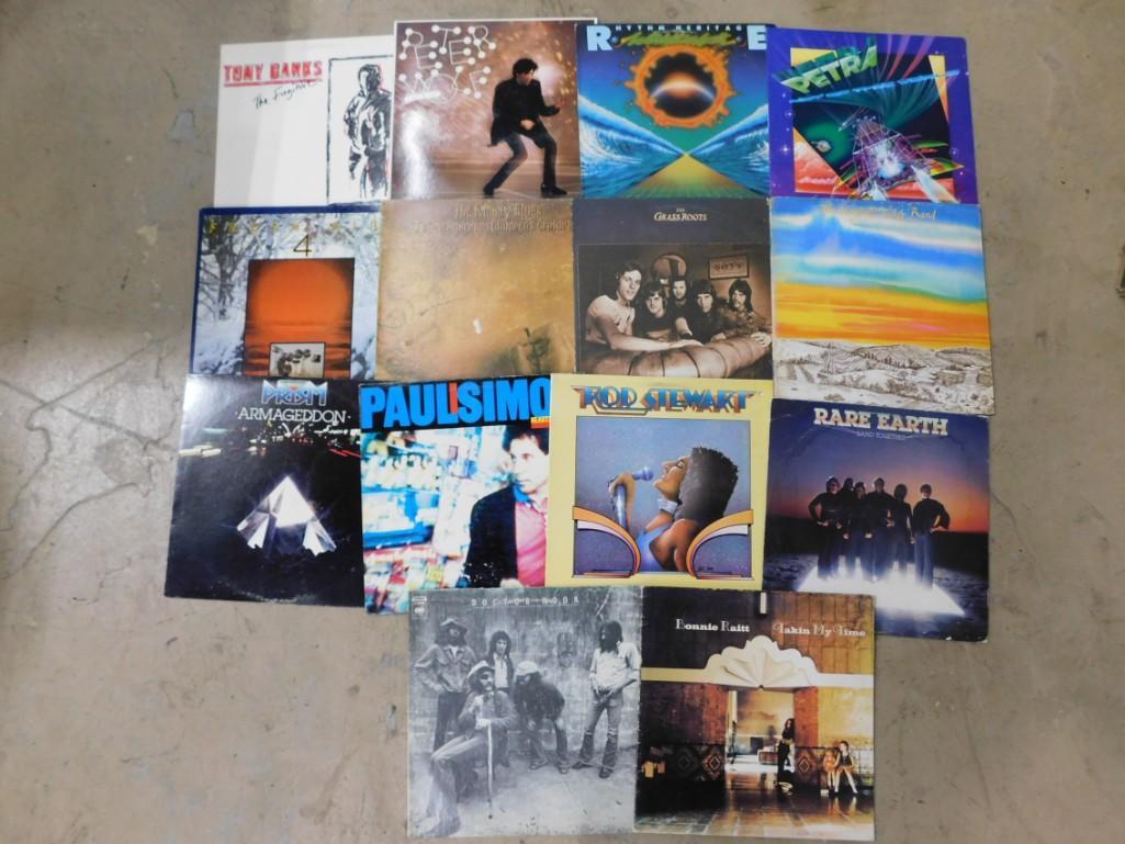 Lot of 14 Vinyl Record Albums including Moody Blues, Grass Roots (1 of 4)