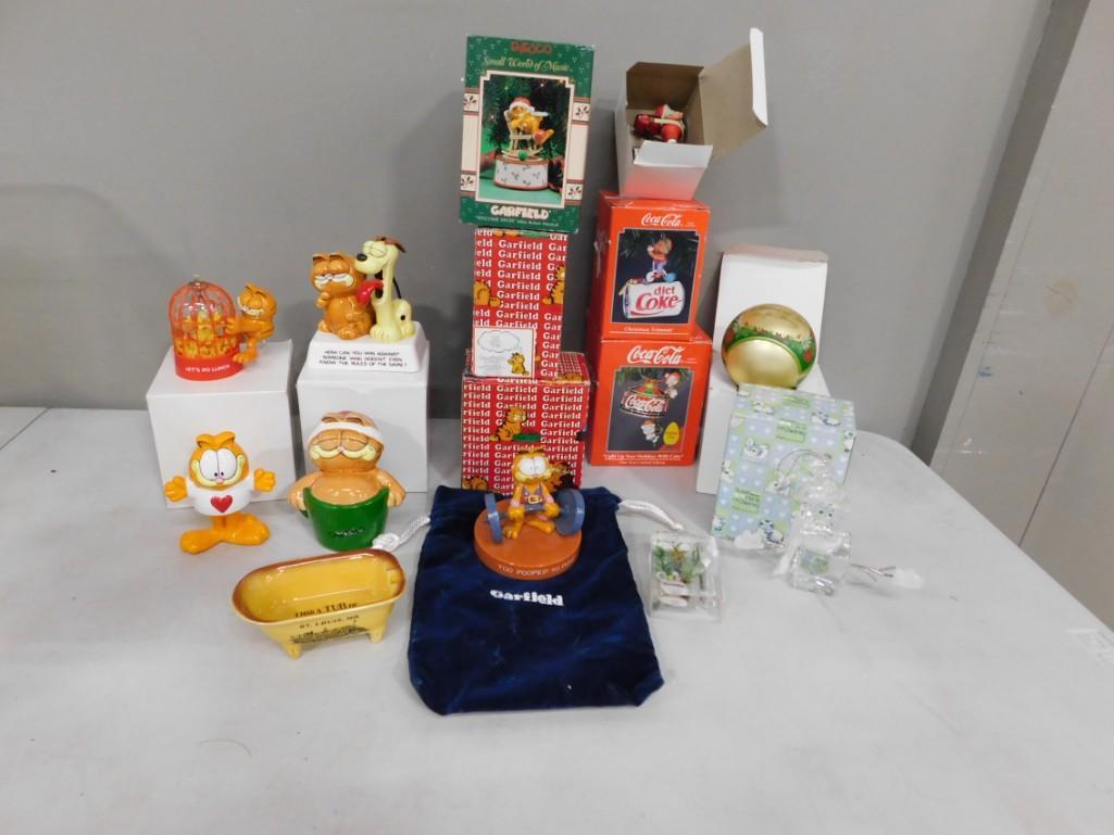 Christmas Ornaments incl Garfield, Coca Cola, Etc plus Other Garfield Collectibles: Christmas Ornaments incl Garfield, Coca Cola, Etc plus Other Garfield Collectibles