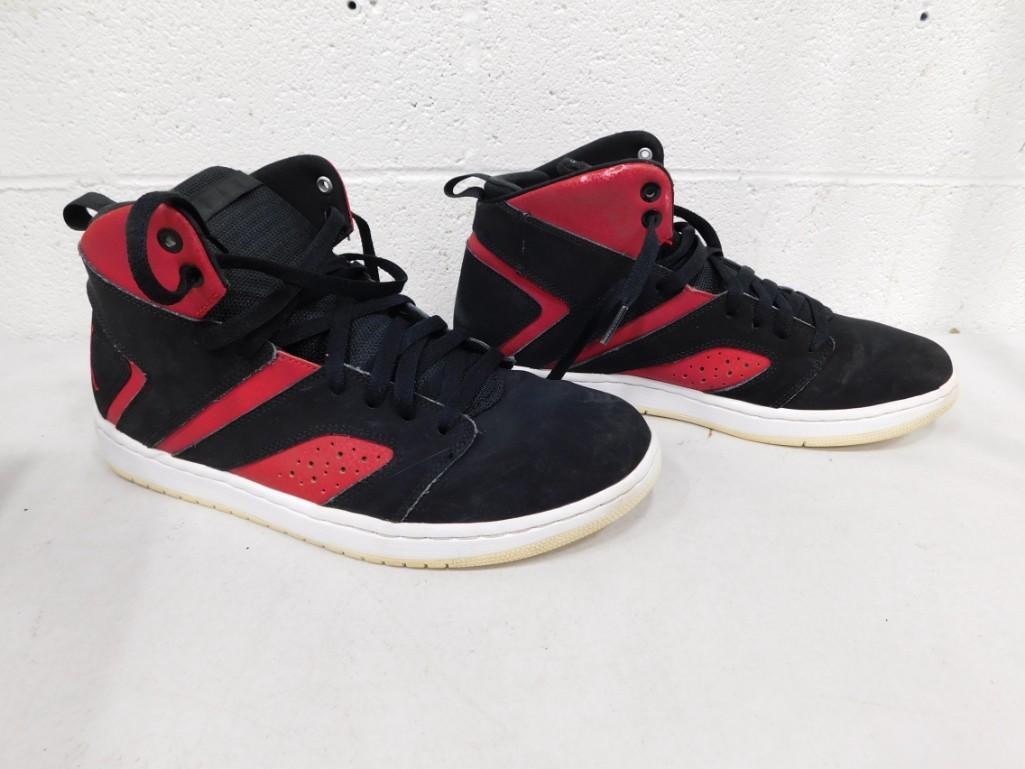 Nike Air Jordan Shoes US Size 10 New or Only Slightly Used: Nike Air Jordan Shoes US Size 10 New or Only Slightly Used Condition: slight yellowing on the soles but we think that is from age rather than use. Please see pictures