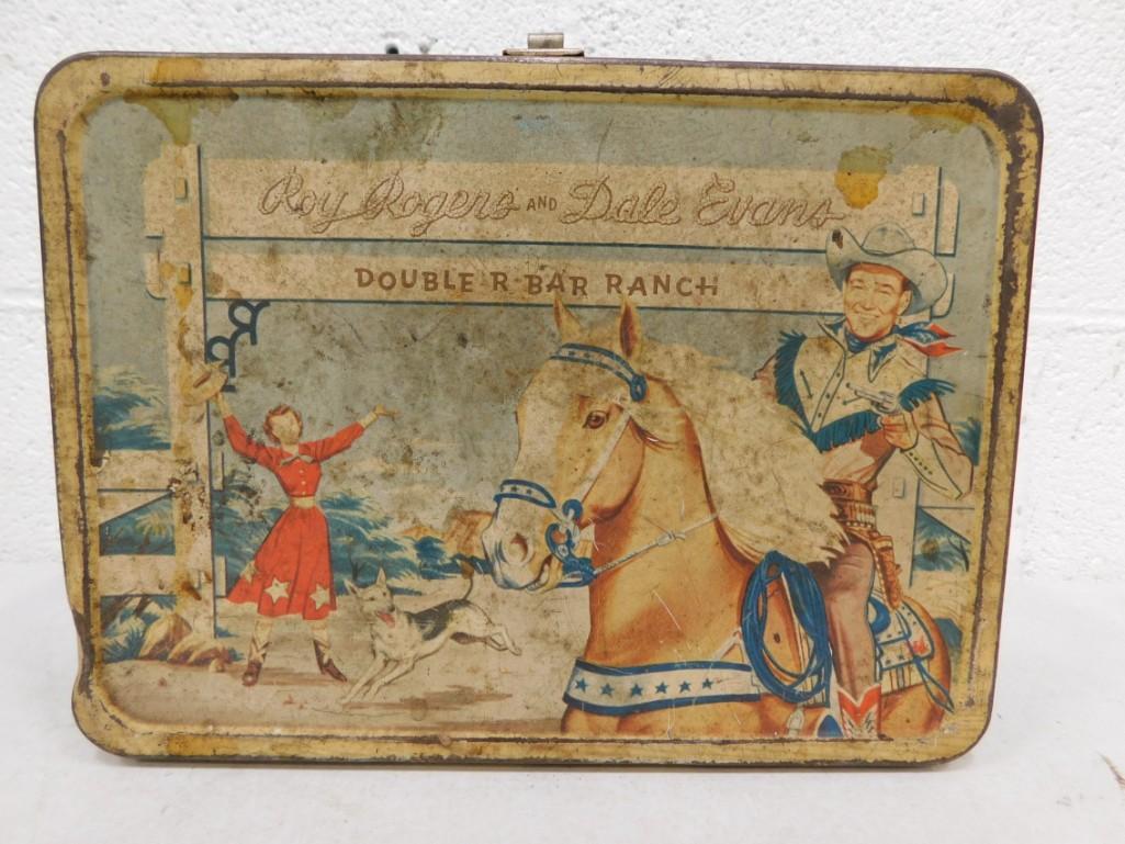 Roy Rogers and Dale Evans Vintage Metal Lunchbox (1 of 7)