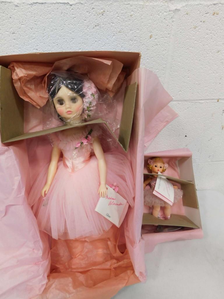 2 Madame Alexander Dolls incl Ballerina - 331 and Elise 1652 (1 of 4)