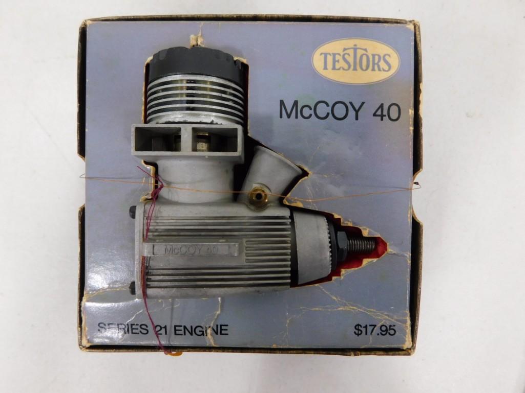 Engine for Remote Control Airplanes - McCoy .40 (1 of 2)