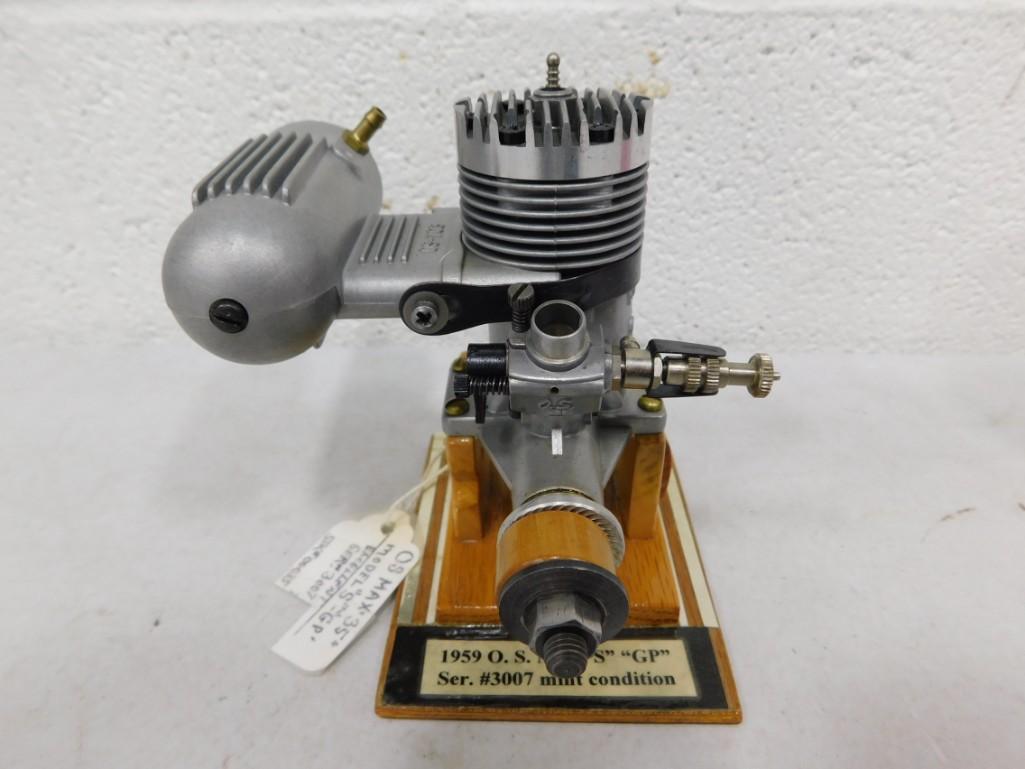 Engine for Remote Control Airplanes - O. S. Max "S" "GP" #3007 (1 of 5)