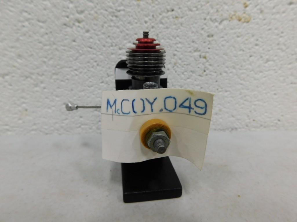 Engine for Remote Control Airplanes - McCoy .049 (1 of 3)