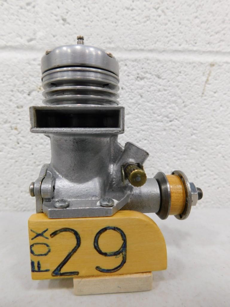 Engine for Remote Control Airplanes - Fox 29 (1 of 4)