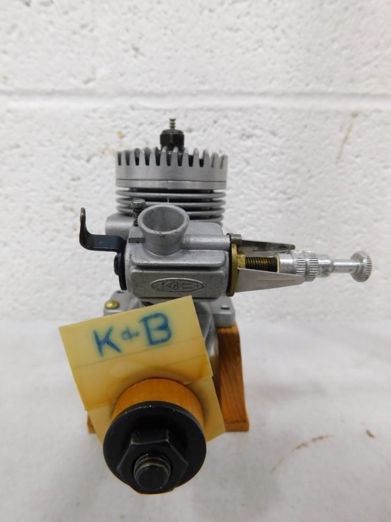 Engine for Remote Control Airplanes - K+B .20 (1 of 4)