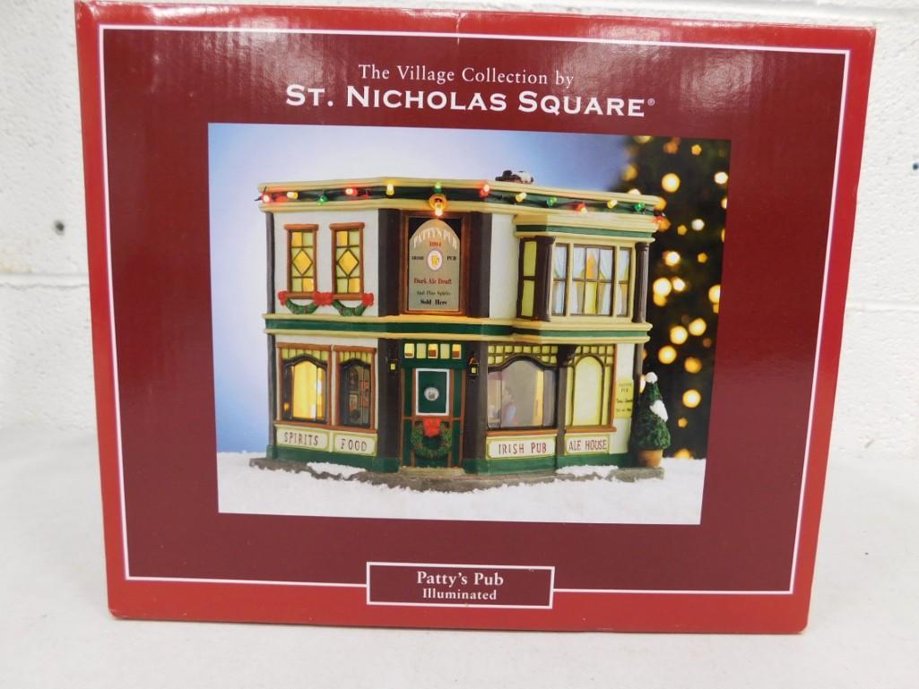 St Nicholas Square The Village Collection Patty's Pub Illuminated with Original Box: St Nicholas Square The Village Collection Patty's Pub Illuminated with Original Box