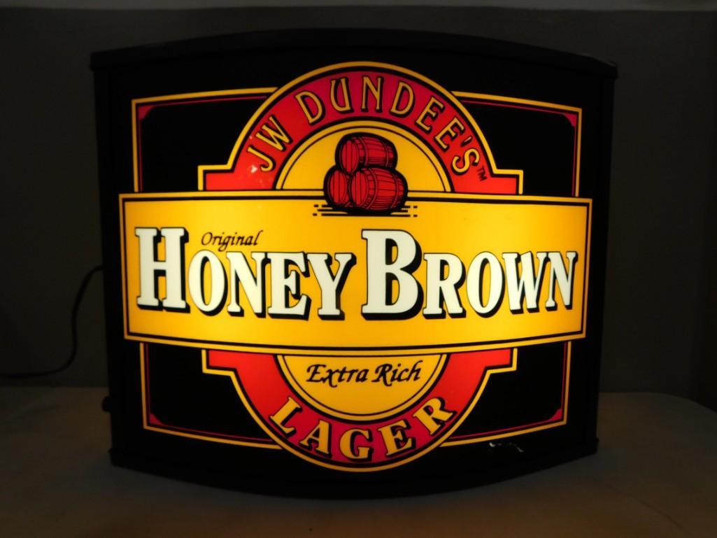 JW Dundee's Original Honey Brown Extra Rich Lager Lighted Beer Sign Works (1 of 5)