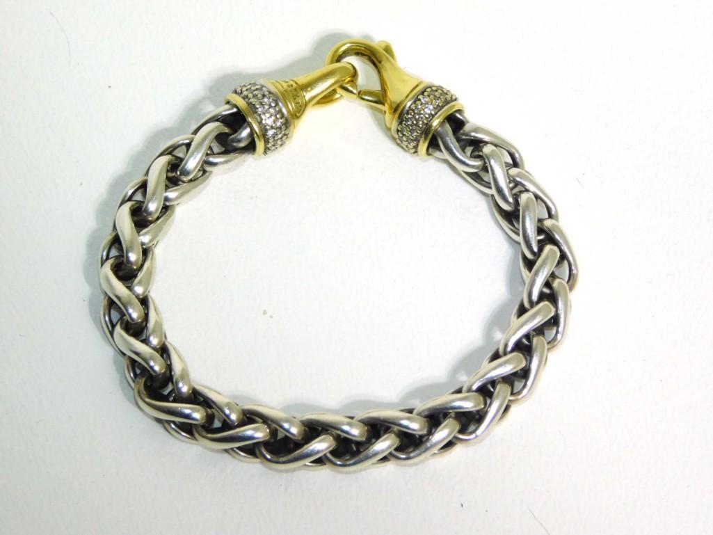 David Yurman Sterling and 750 (18K) Gold Bracelet: David Yurman Sterling and 750 (18K) Gold Bracelet - 49.28g 7 3/4" - PLEASE NOTE: any props, stands, displays, trays, and/or quarters shown in the pictures are not included with the item(s) and are