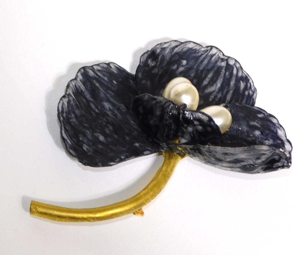 Fabrice Paris Pin or Brooch Black Orchid w/ teardrop pearls (1 of 4)