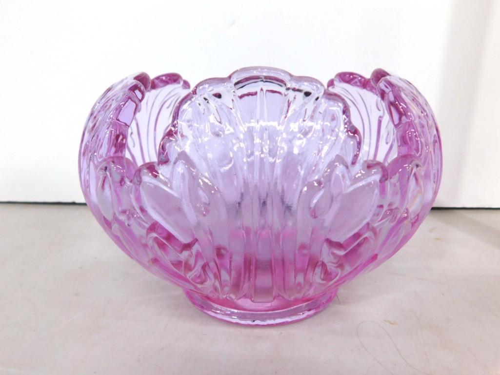 Fenton Glass Lotus Bowl Pink Magenta Color: Fenton Glass Lotus Bowl Pink Magenta Color