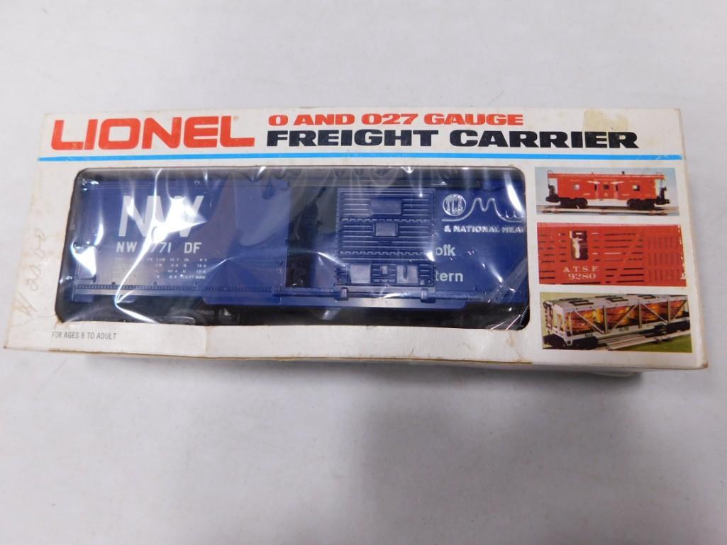 Lionel NW 9771 O Scale Freight Carrier Model train car in original box (1 of 3)