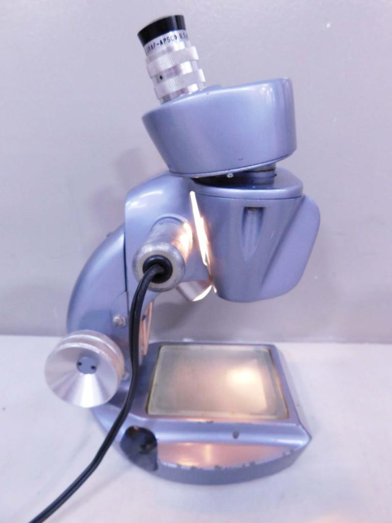 Stereo Microscope Lights Up (1 of 5)