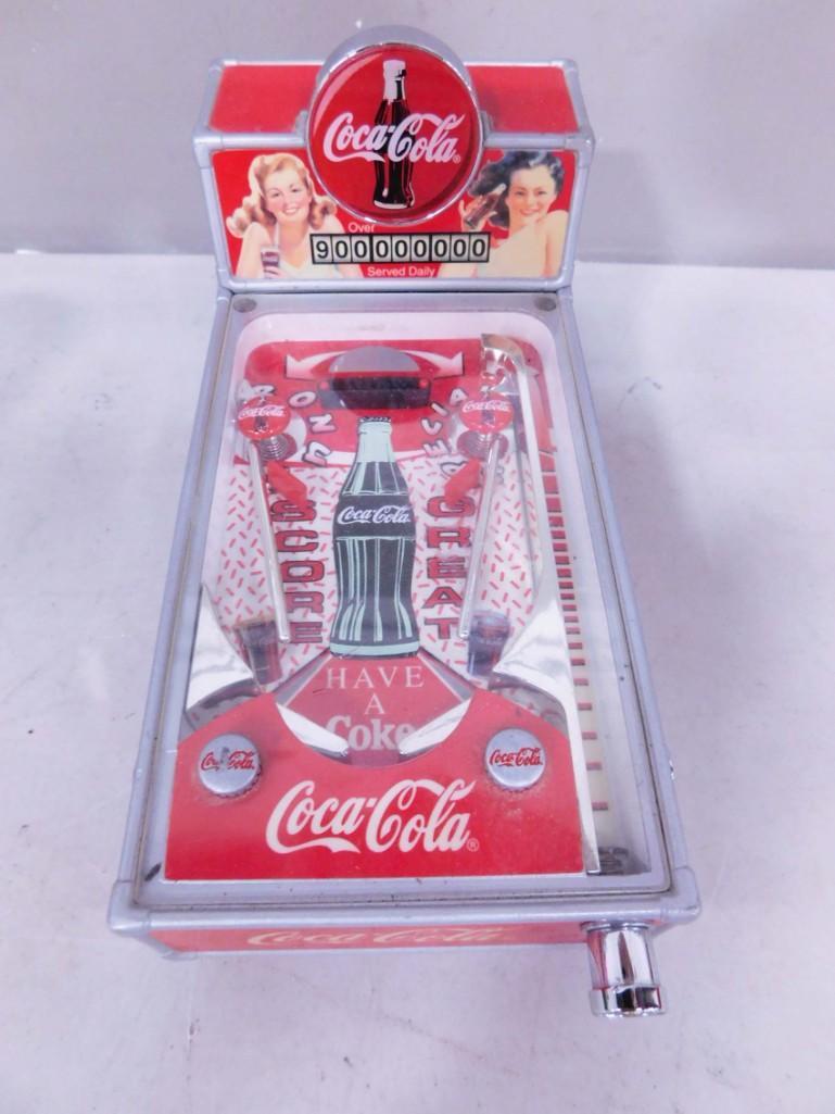 Coca Cola Toy Pinball Machine (1 of 8)