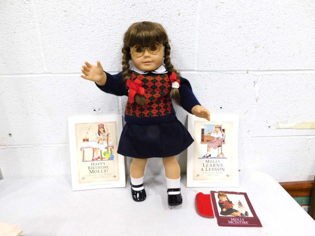 1980s American Girl Molly Mcintire 18" Historical Character Doll w/ Books (1 of 11)