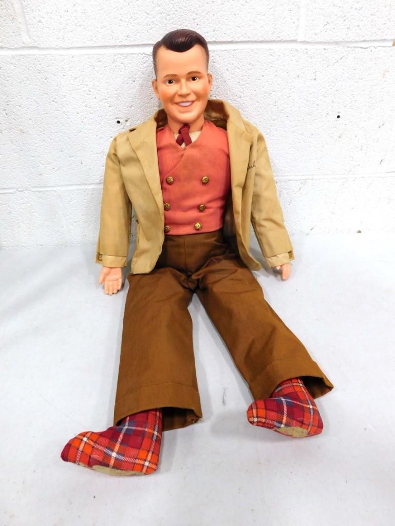 1950s Juro American Bandstand Dick Clark Autograph Doll (1 of 8)